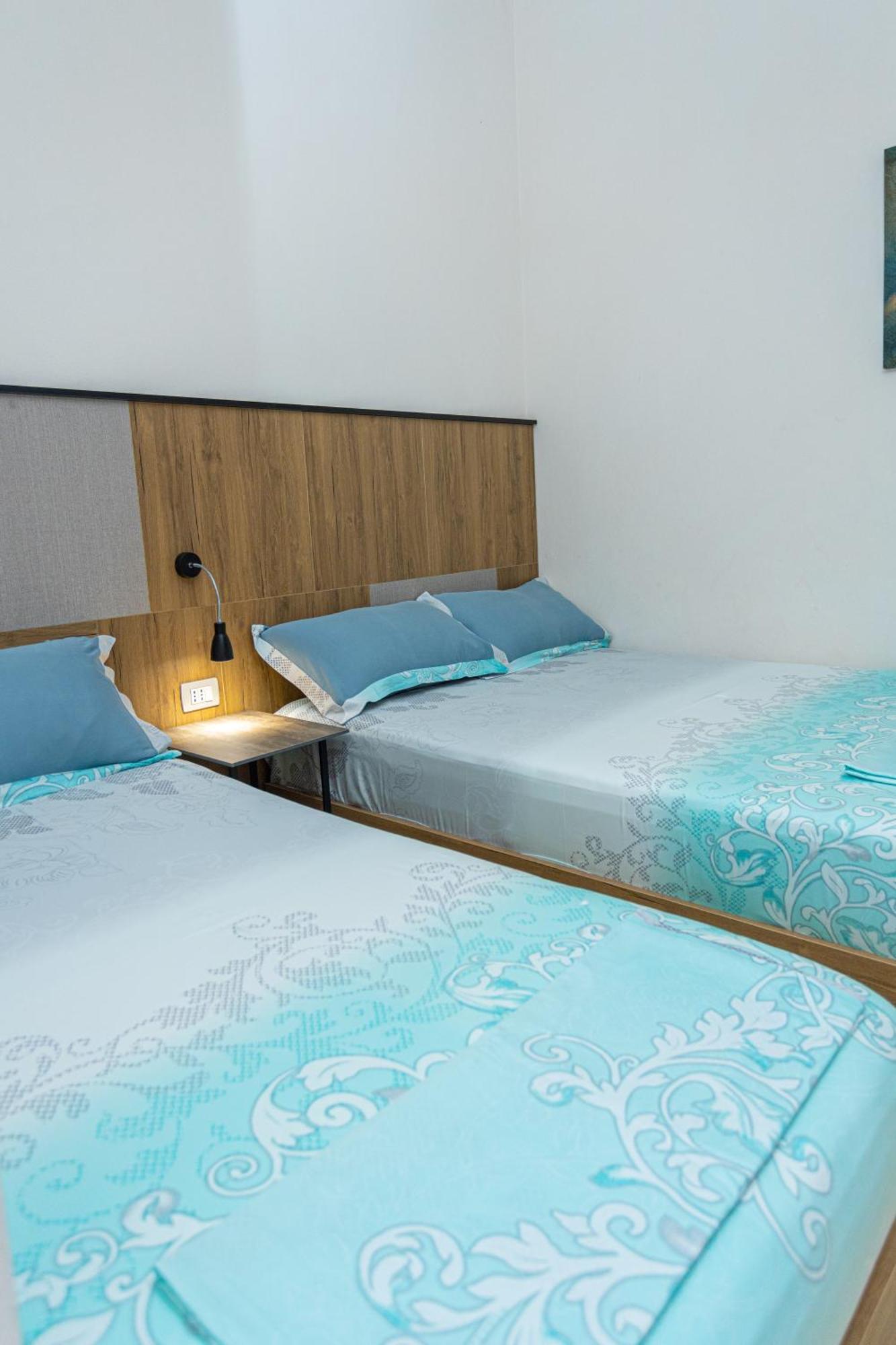 Hotel Olti Влёра Экстерьер фото