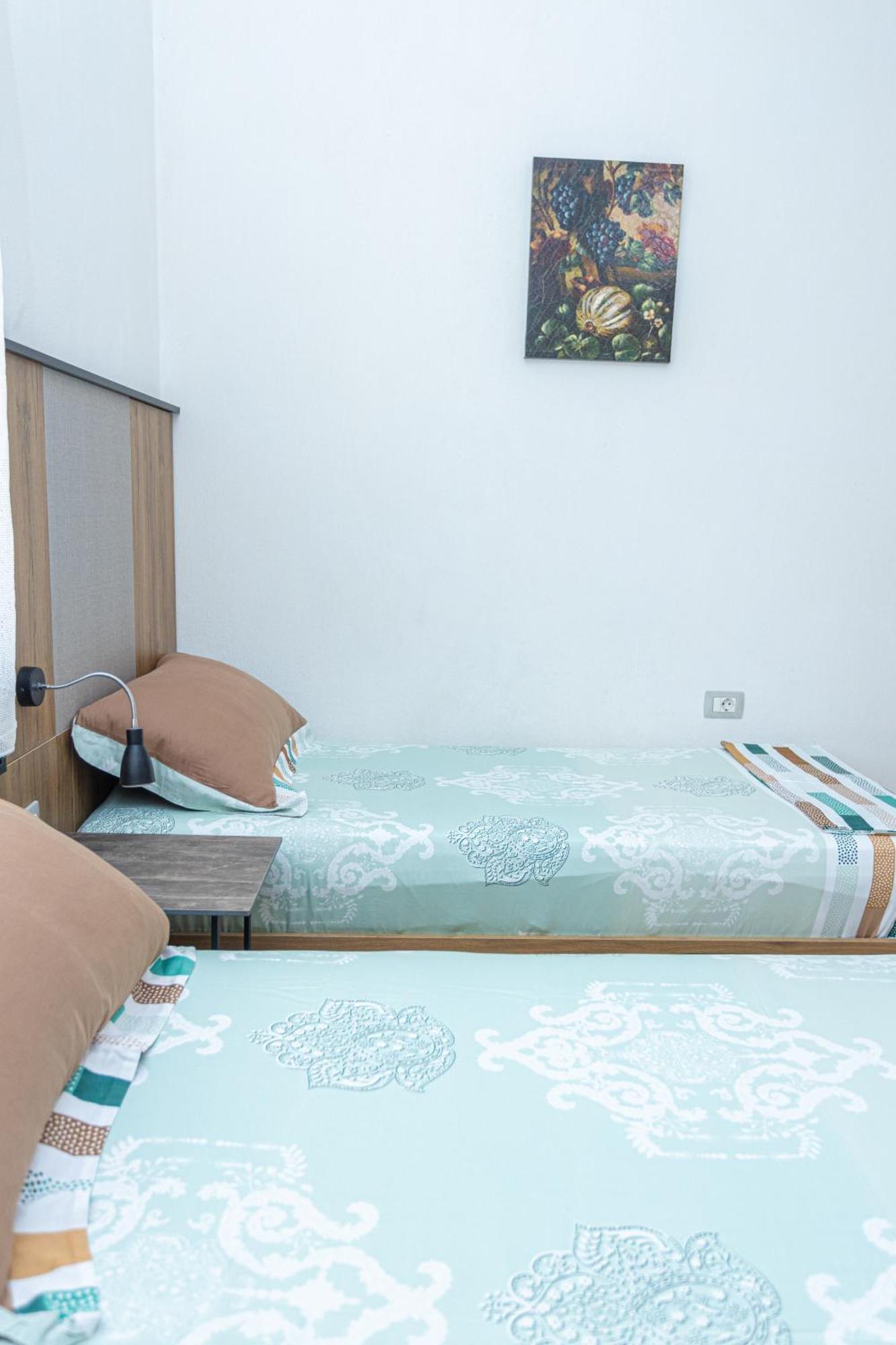 Hotel Olti Влёра Экстерьер фото